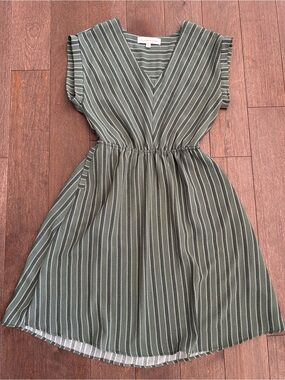 Striped V-Neck Olive Green Women's Dress size small